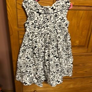 Polly & Friends dress size 6